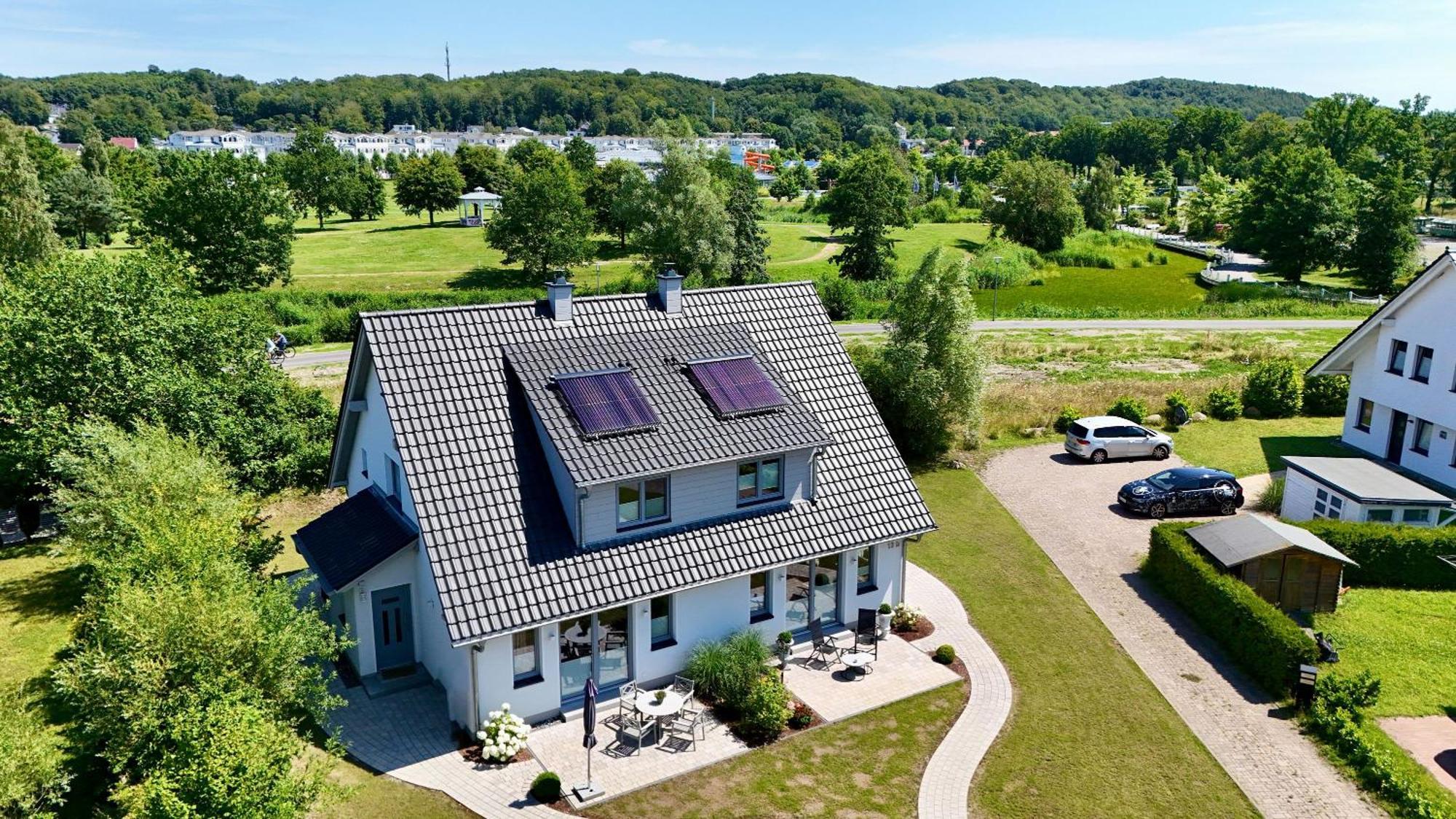 Ferienhaus Seeherz Sellin  Bagian luar foto