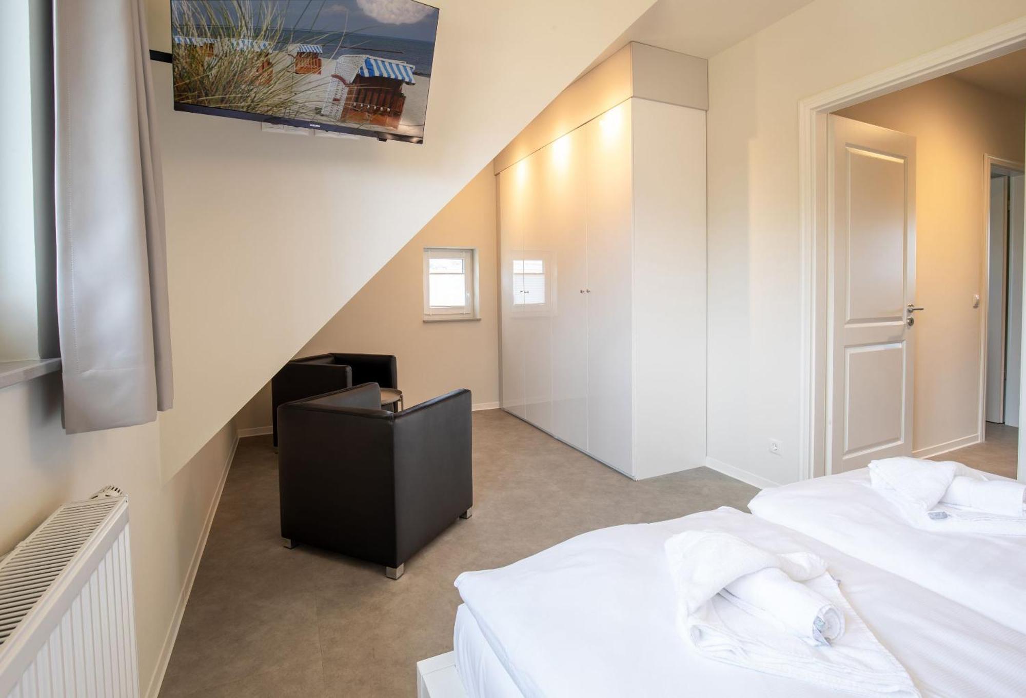 Ferienhaus Seeherz Sellin  Bagian luar foto